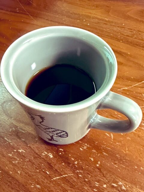 やっぱ、ホーム🏡は落ち着くよな☕️ こつぶも久しぶりだなぁ🐕 でも、ソトがあるから、ウチがあるわけで、ウチの大切さは、ソトに出るからこそ理解が進むわけです。 という言い訳のもとに、本日も出張です。 本日は月曜日の時間割の日だと思いますが、休講です。
#fukui #福井 #福井の暮らし #福井工業大学 #FUT #研究 #マーケティング #教育 #講義 #休講