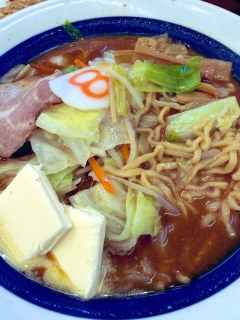 8番初め🍜  美味い😋  ラーメンとらーめんの違いに敏感です（職業病💦）  #8番らーめん
#fukui #福井 #福井の暮らし #福井工業大学 FUT 研究 マーケティング