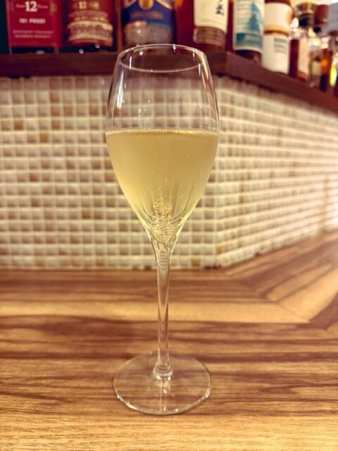 1日早いけど、16thな結婚記念日🥂 前から行きたいと言っていたご近所の素敵な地中海料理のレストラン🍽️ 地中海食堂トンド 美味すぎた。 サプライズは毎年やっているからもはやサプライズではないがいつものお花🌸🌼をね、プレゼントしましたよ、と。 好きなことやらせていただいて、いつも本当にありがとうございます💖 感謝🙏 P.S. Hey, Tsuyo, do you remember?
#fukui #福井 #福井の暮らし #福井工業大学 #FUT 立命館大学 Rits 研究 マーケティング