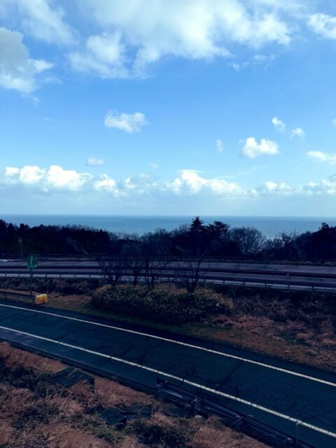 ひたすらに北上中🚙💨
雪だったり☃️雪じゃなかったり☁️
#fukui #福井 #福井の暮らし #福井工業大学 #FUT 立命館大学 Rits 研究 マーケティング